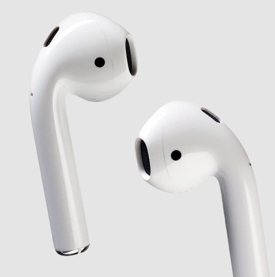LuisGonzalezGr's tweet photo. Ya me vi a la hora de hacer examen #AirPods 🙌🙏 https://t.co/X3o72ZUxri