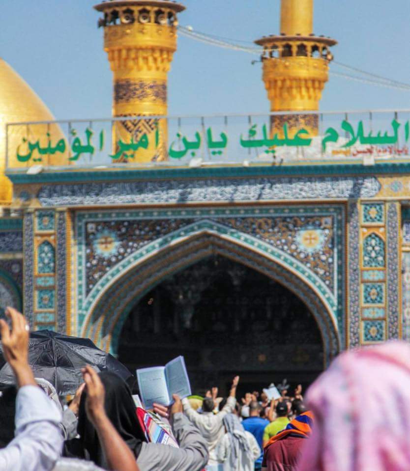 Bnt_karbala's tweet photo. ليش ما عندي بخت مثل اليزورون 
خاف مو حاسبني من اليخدمون 💔

السلام عليك يا ابا عبد الله
وعلى الأرواح التي حلت بفنائك💔 https://t.co/7Fq5yYK9qd