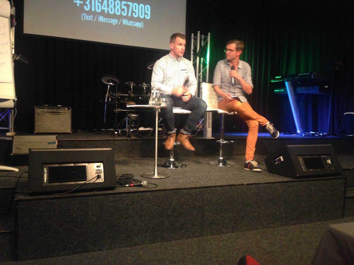 Awesome time @ first ever @arckerken Launch Training - <a href="/PastaJamie/">Jamie Corcoran</a> + @svanwessem bringing the magic!#shirtgamestrong