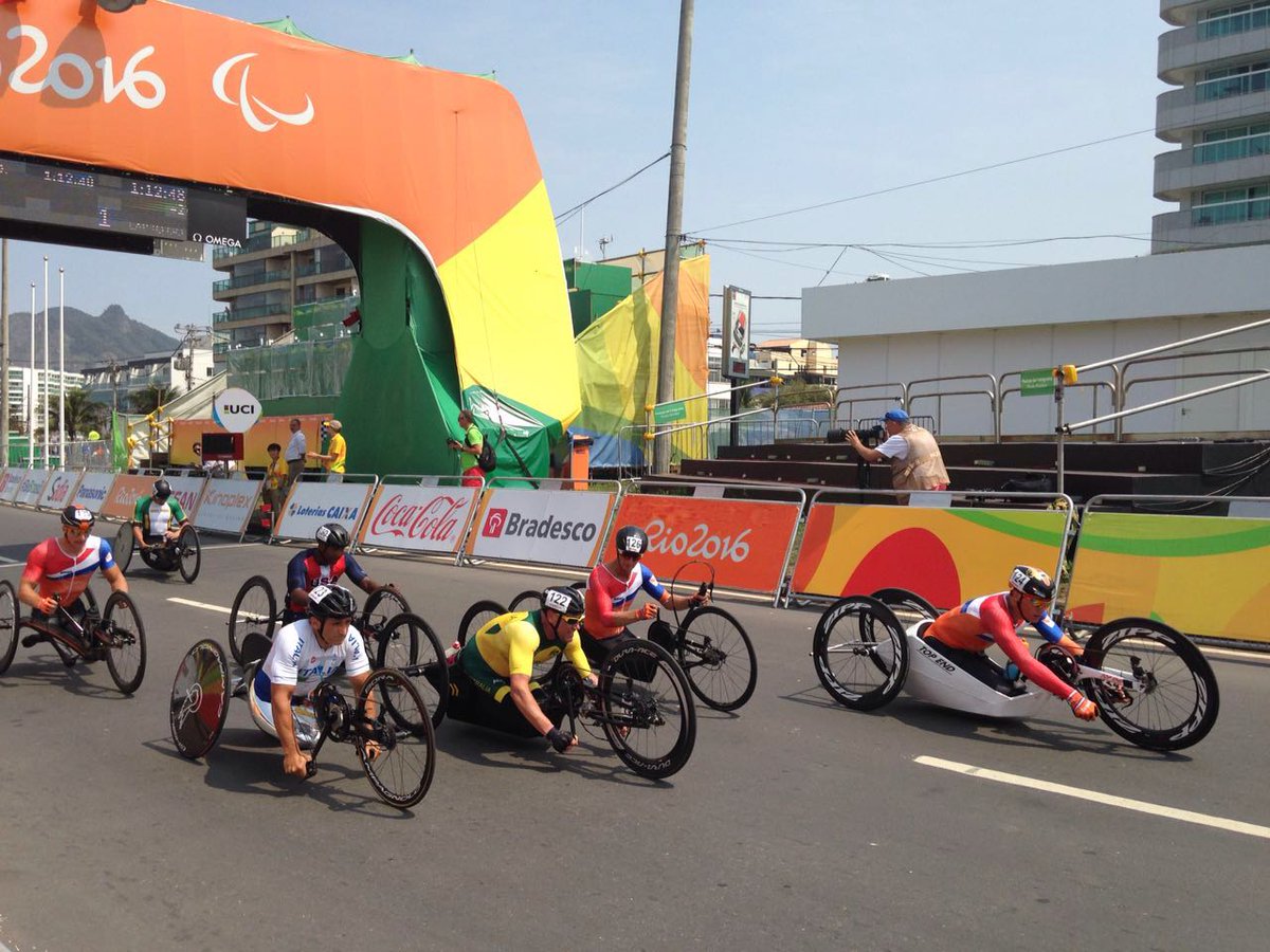 MyRoadwithBP's tweet photo. Nog 20 minuten te gaan en het ligt heel dicht bij elkaar! GO Jetze Plat! #Rio2016 https://t.co/nFdnGwdnCm