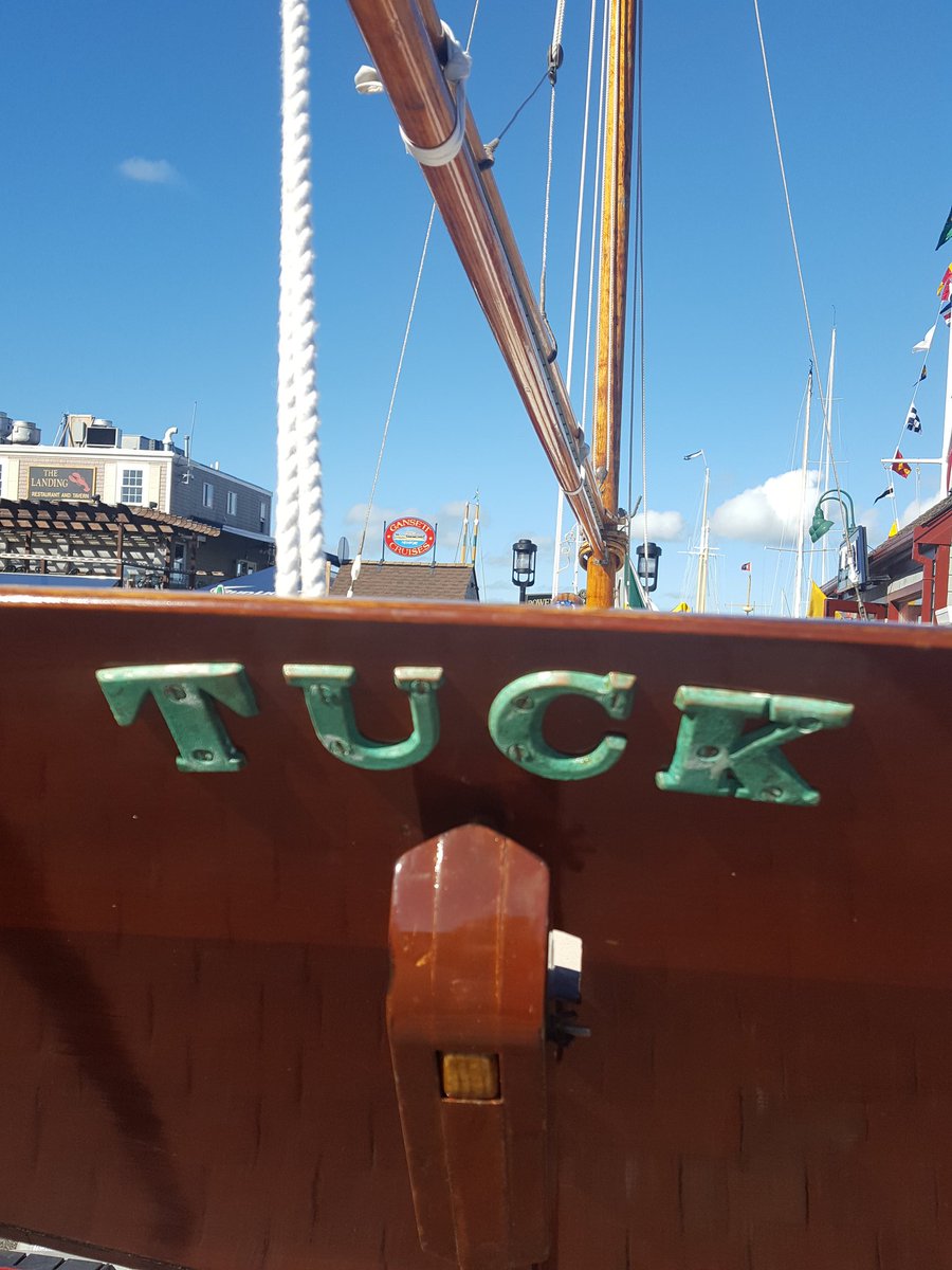ShipStoreRI's tweet photo. Up to buy William Vanderbilt's 1937 TUCK? Check her out @BowensWharf_RI . @newportboatshow #woodenboat #Herreshoff https://t.co/cmSfOR3WqJ
