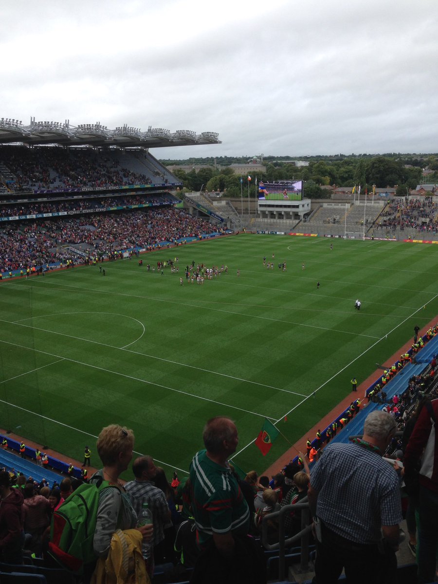 JerseyShoreGAA's tweet photo. Come to @DublinHouseRB 9/18 10am - All-Ireland #GaelicFootball Final live from @CrokePark + #JSGAA shirt giveaway!☘ https://t.co/drI3Dly5DP