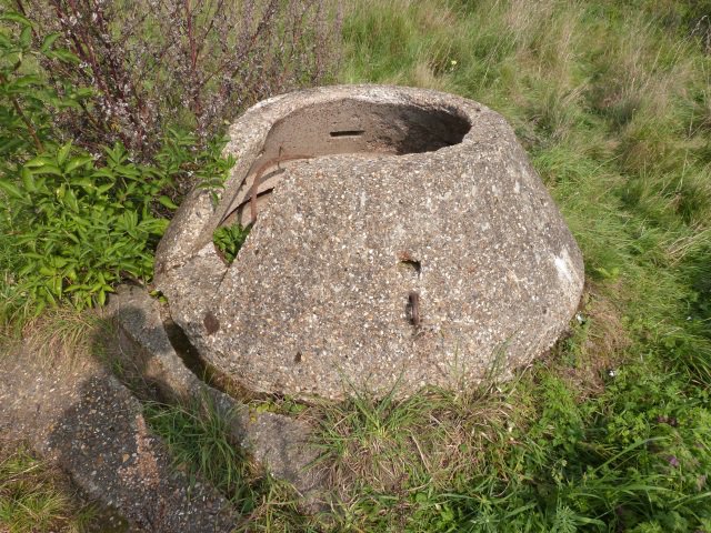 TownRambler's tweet photo. @createstreets @HistoricEngland @C20Society #BattleofBritainDay. The site of #RAFHornchurch has some #TettTurrets https://t.co/GzRHhoA5AF