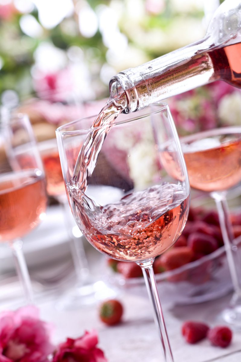 Bridestheshow's tweet photo. We're having our @Bridestheshow exhibitor drinks tonight at The Haymarket Hotel @Firmdale_Hotels #bridestheshow https://t.co/p4vmRzexsM