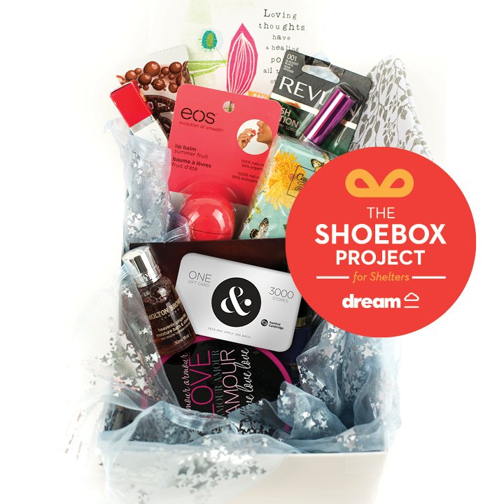 WoodgroveCentre's tweet photo. Donate in Centre Court to @shoeboxcanadafor: @NanaimoWomenSoc @HavenSociety #WGFootNotes https://t.co/8XU3K93Su7 https://t.co/Nm5bSUgHAi