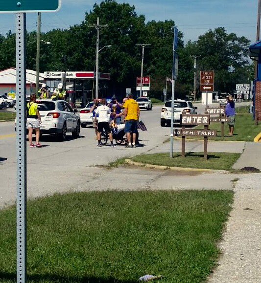 ccwolh's tweet photo. W.C. Junior Gabe Fiscus had the honor of carrying the torch for the #INTorchRealy. @washcathschools @evdiocatholicsc https://t.co/w4gqdHGdUg