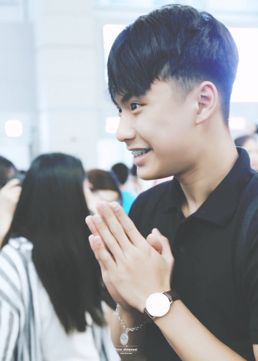ohmpawatph's tweet photo. All the best 💪🏻💯💯 @ohmpawatt #ohmpawat #makeitrighttheseries https://t.co/ali58uH0DU