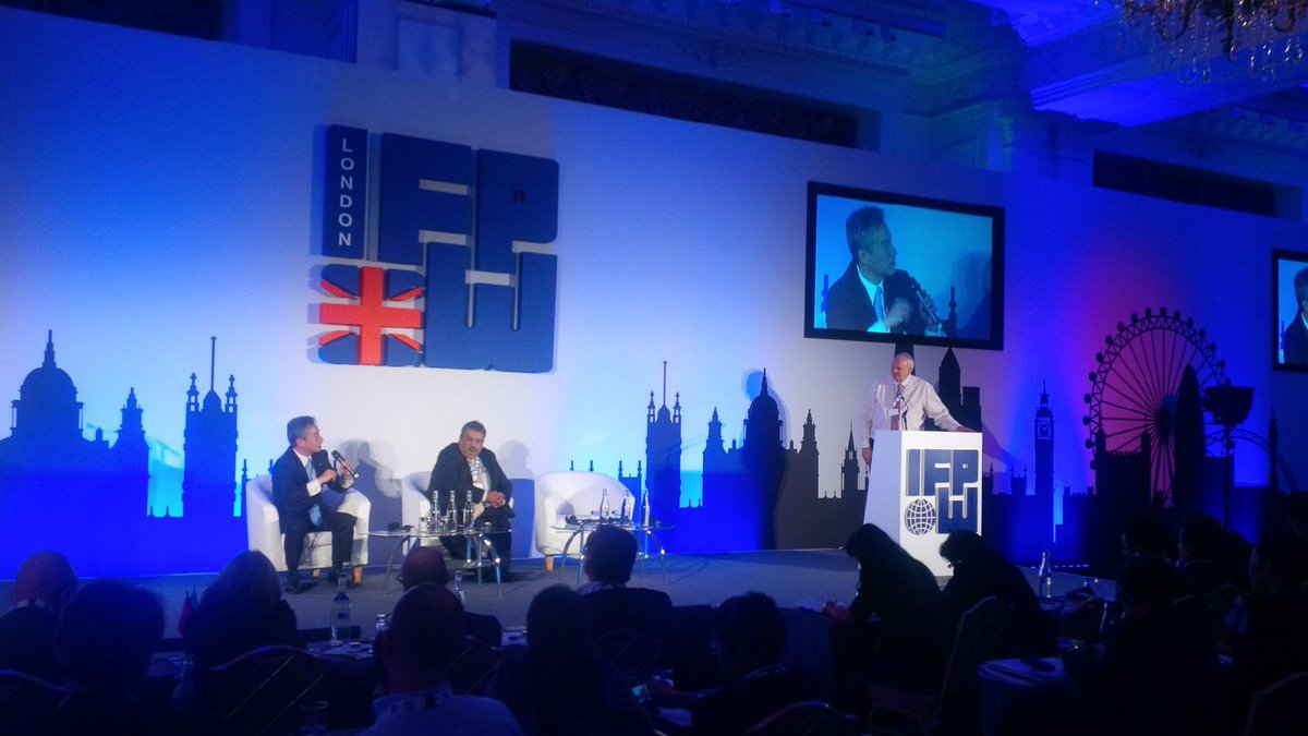 IFPW's tweet photo. IFPW members discuss the societal contributions of Wholesalers to patients, employees and the environment. #2016GMM https://t.co/0pSyjCYygF