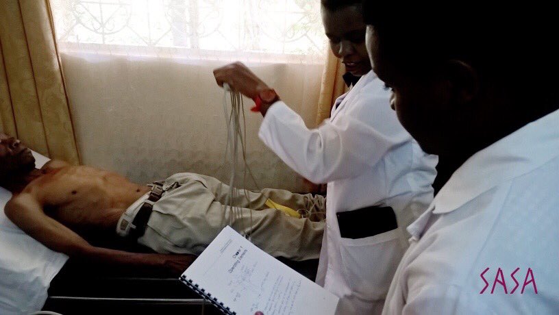 #ECG training in St.Joseph Hospital in Moshi #Tanzania by our volunteer Joanna. New skills gained by local doctors