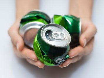 VeoliaUK's tweet photo. #RecycleWeek fact: #Aluminium cans can be #recycled &amp; ready to use again in as little as 6 weeks #KeepCalmAndRecycle https://t.co/vXgjZRJ5Oi