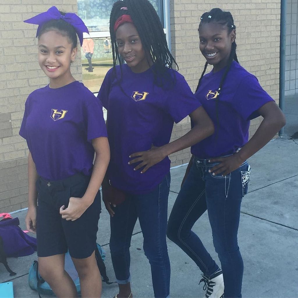 nrburgermiddle's tweet photo. #HPSDForwardTogether Homecoming Week! Welcome to Our House! #GameTonight5PM #SchoolSpirit #SchoolCulture #TogetherB… https://t.co/1F1XGHAPgI