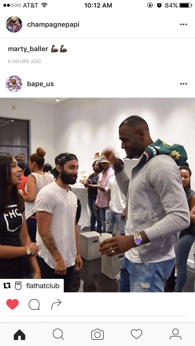 nickhayward_'s tweet photo. When you see the large still in stock and cop that shit on impulse @Four_Pins https://t.co/Vcunucoxaz