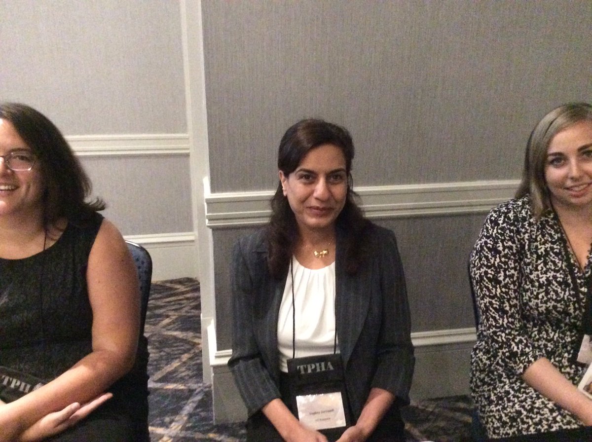 TNpolicynurse's tweet photo. #TPHA2016 @UTKnoxville  well-represented. https://t.co/oU3GX8XjH4