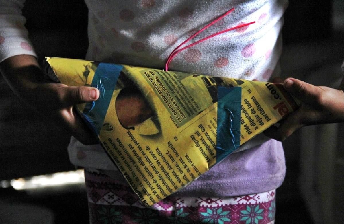 eltextosentido's tweet photo. Se incrementa en 15% los accidentes por pirotecnia en fiestas patrias.

https://t.co/eOUU5h0dfz https://t.co/OhO9zilU9Y