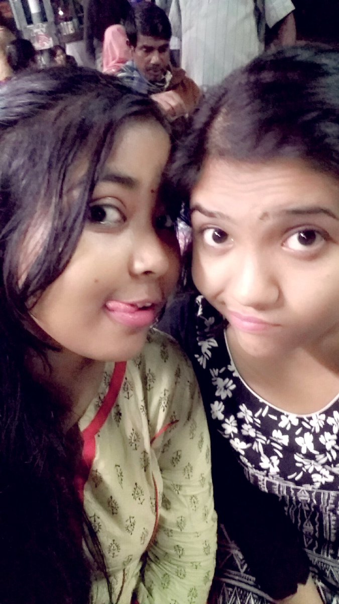 tamasa_purkait's tweet photo. #MyFilmyPartner my best friend Anuradha..XOXO.. https://t.co/eYJHbaNWAy