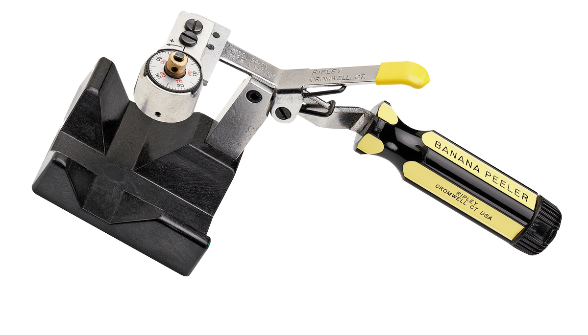 RipleyTools's tweet photo. #Utilitytool Banana Peeler: Adjustable Blade Semi-con Scoring Tool https://t.co/jmOOhHBUmu #Ripleytools https://t.co/dFznxfrcY5