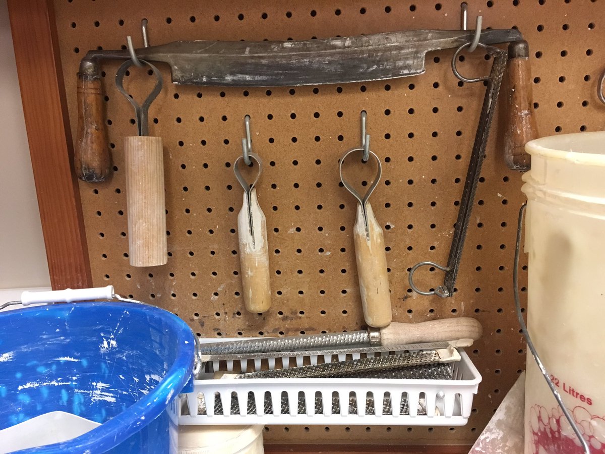 edmprosthetic's tweet photo. Nice traditional tools https://t.co/q458bB0MWA