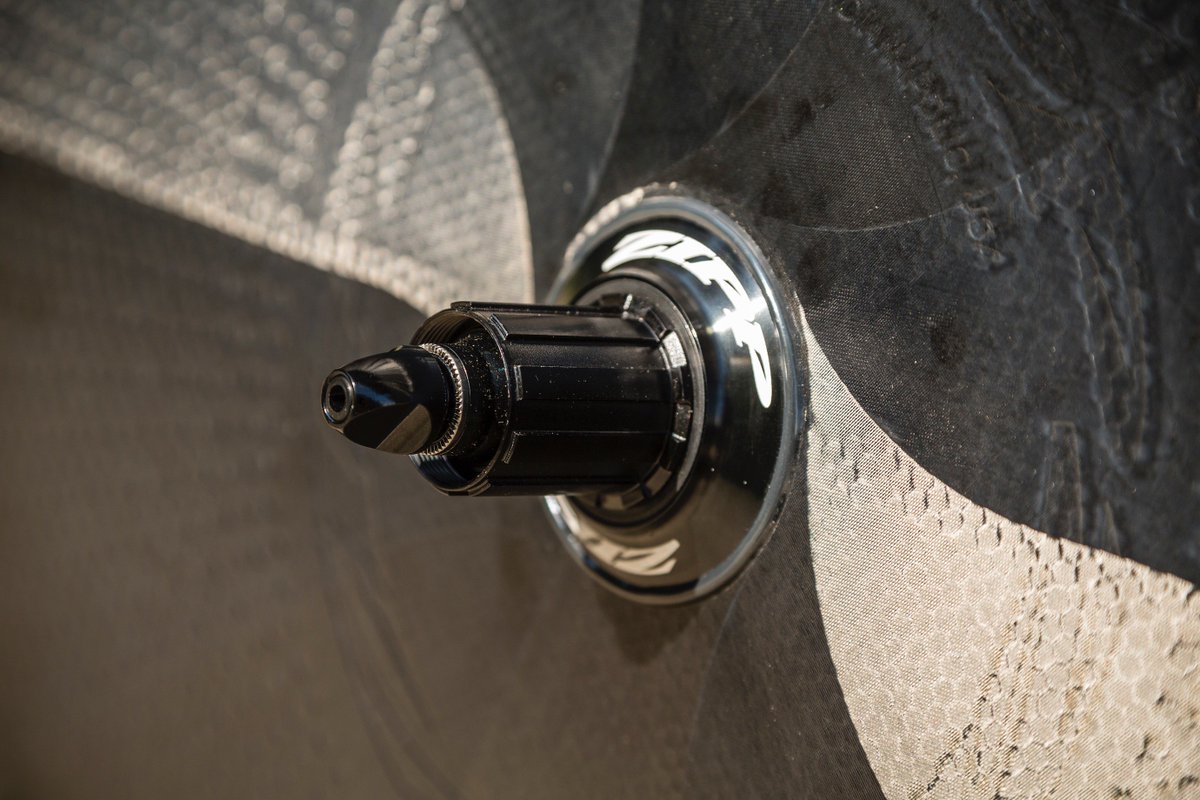 ZippSpeed's tweet photo. Here's a rundown of our new product introductions. #ZippSpeed #discdisc. https://t.co/kzcnA1TbEx 📷 Victor Lucas https://t.co/PMUlqp881b