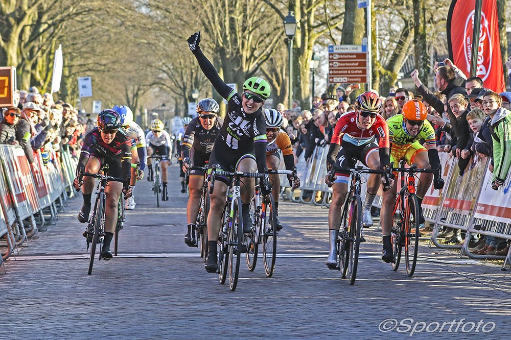 Kirchmann Second Overall in 2016 WorldTour Rankings  canadiancyclist.com/dailynews.php?…