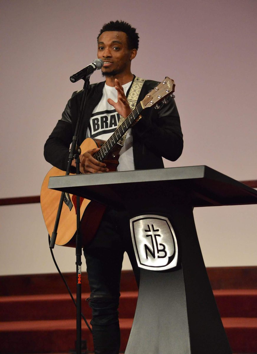 NewBIndy's tweet photo. Mr. Jonathan McReynolds at the Circle City Classic Prayer and Praise Worship Service. 
Photo credit: Natalie Woods
#newbindy #CCC33 #praise https://t.co/ws2aYPRUBN