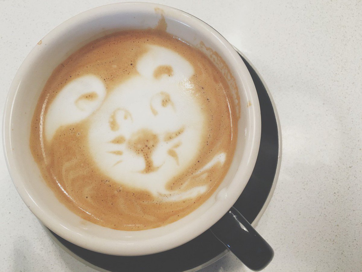 mjp_weddings's tweet photo. Today is the Mondayest Thursday ever. Anyone else looking at their schedule... #photographer #coffee #craft19 #staycation #markielynnedotcom https://t.co/4MzzWFR5Gz