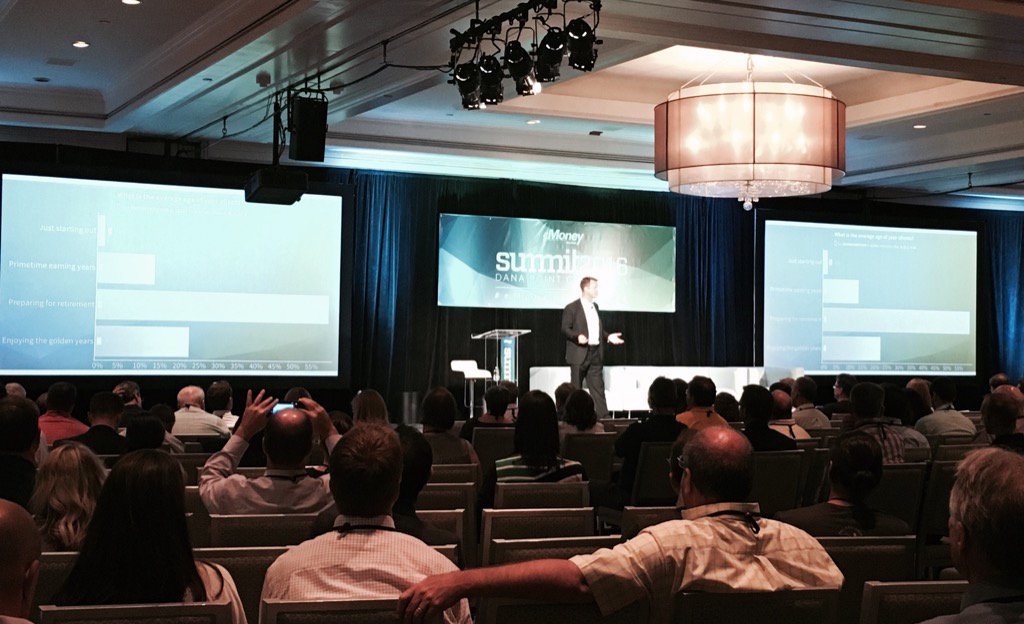 eMoney_Amanda's tweet photo. Product Launch with @DrewDiMarino happening now. #eMoneySummit16 https://t.co/SjLcodcy27