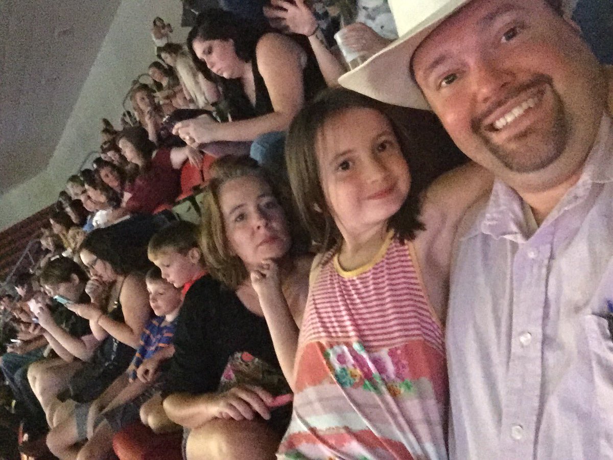rdramjet's tweet photo. #DCXLouisville #Section323 #kfcyumcenter https://t.co/9sZmQMrci1