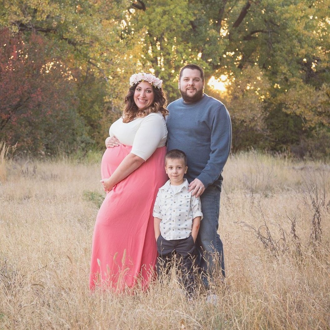 2016 Fall Family Photograph with <a href="/AndreaRoseWoods/">Andrea Woods</a>! #FirstDayofFall <a href="/Woods_Photo/">Woods Photography</a>
