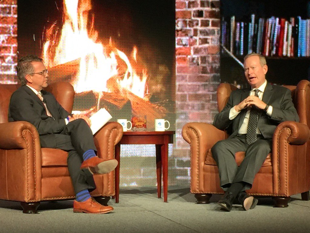 MayorWinnecke's tweet photo. Enjoying "fire side" chat w/ Oklahoma City Mayor @MickCornett about our #StrongCity at @SWINChamber #HoosierMayor https://t.co/vRpfiY4I6P