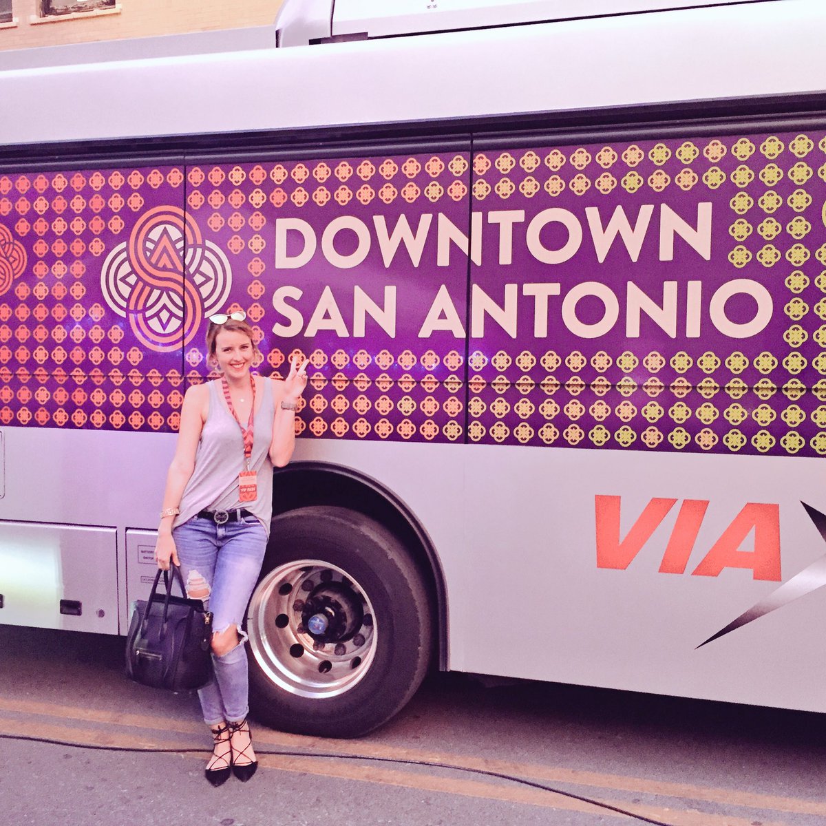 HauteinTexas's tweet photo. #DowntownSA has a brand new image, y'all! Check it out tonight on Houston Street with food/drinks til 10 pm! #BrandLaunchSA https://t.co/zpJhvVmMdG