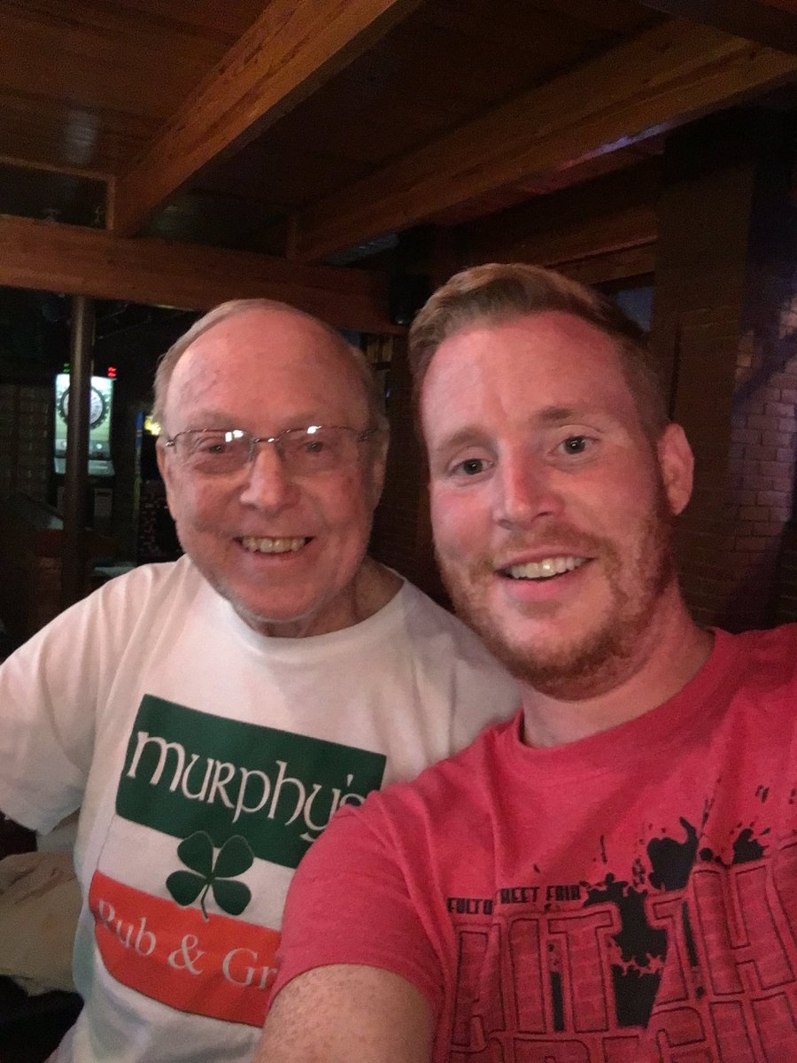 MdWstGingerfest's tweet photo. Ran into the first ever inductee of the Midwest Gingerfest hall of fame!! Any suggestions for this year's class? #eatdrinkandbeGinger https://t.co/NmMGWeunEh