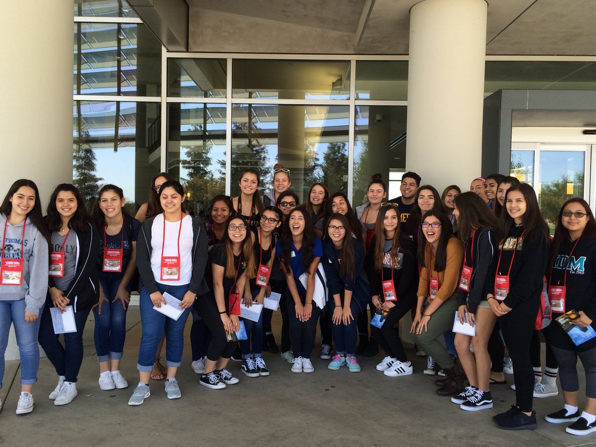 RamonaConvent's tweet photo. First stop on the West Coast College Tour #ucmerced #ramonaconvent #ramonaforlife https://t.co/XXhsHLt342