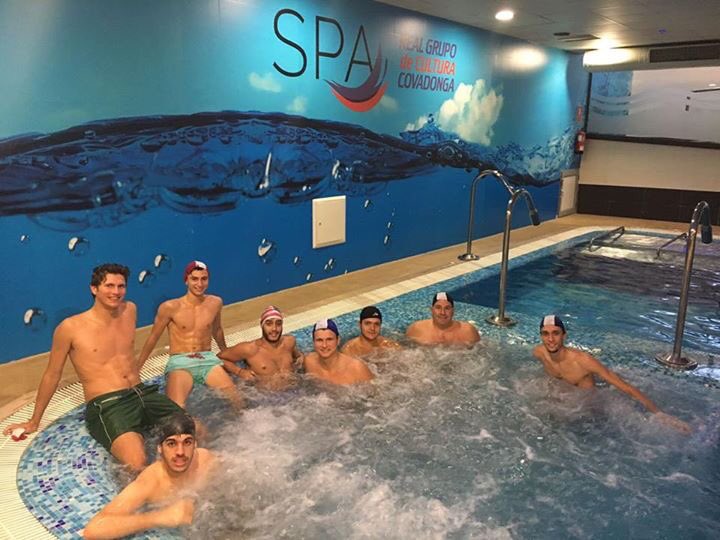 RGCC_Oficial's tweet photo. Los equipos senior de hockey y baloncesto ya probaron las bondades del Spa ¿Y tú? ¿A qué estás esperando? #RGCC #Spa https://t.co/ogxkf9lyCS