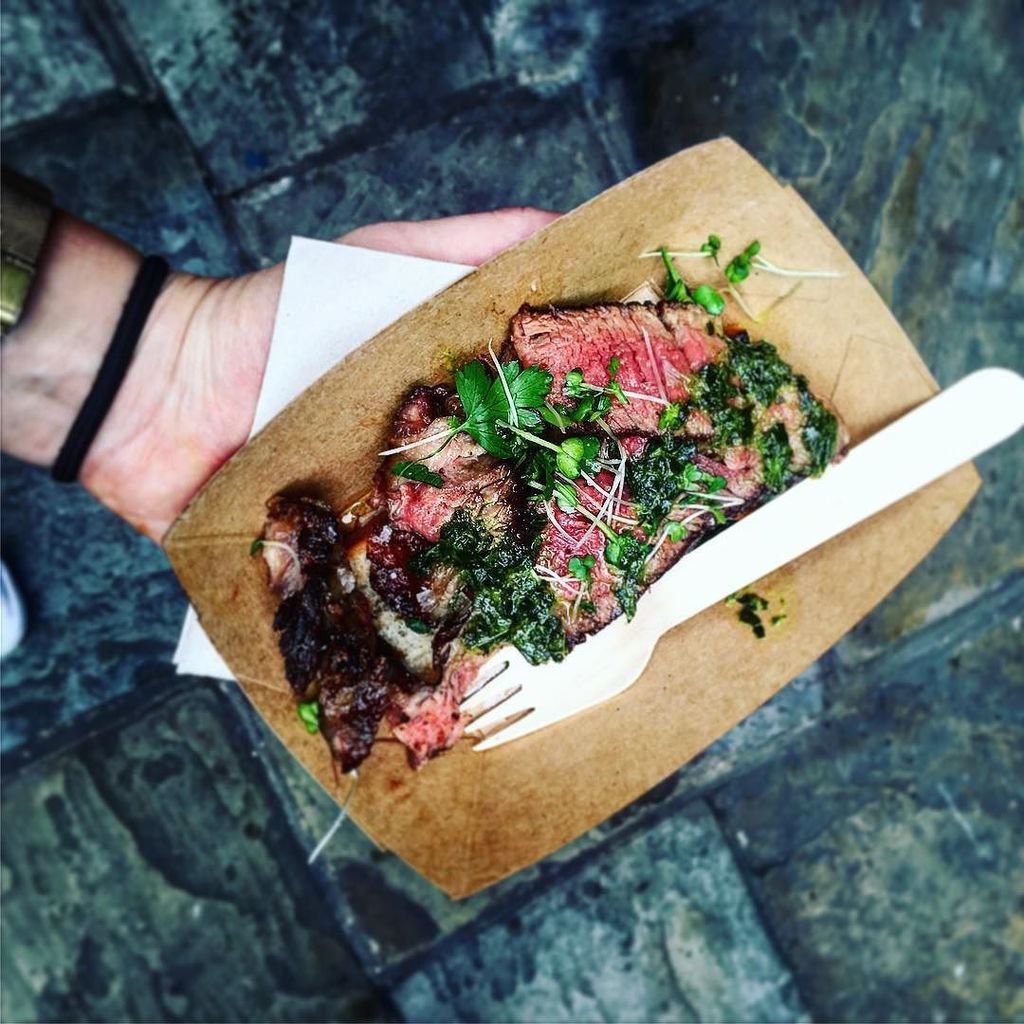 HGWalterUK's tweet photo. #tbt from @andreldeluca amazing ribeye dish @meatopiauk #meatopia2016 #ribeye https://t.co/DjZXyn40V9 https://t.co/ubIYZu6Kk7