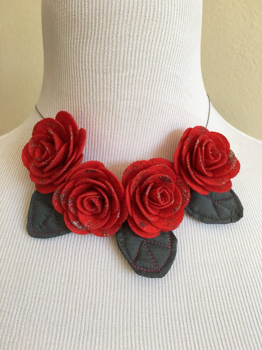 MimiGlobe's tweet photo. This piece is inspired by Oprah herself. #MiMiGlobe #artisan #oprah #necklace #handmadejewelry https://t.co/ZGXVEgCaFV