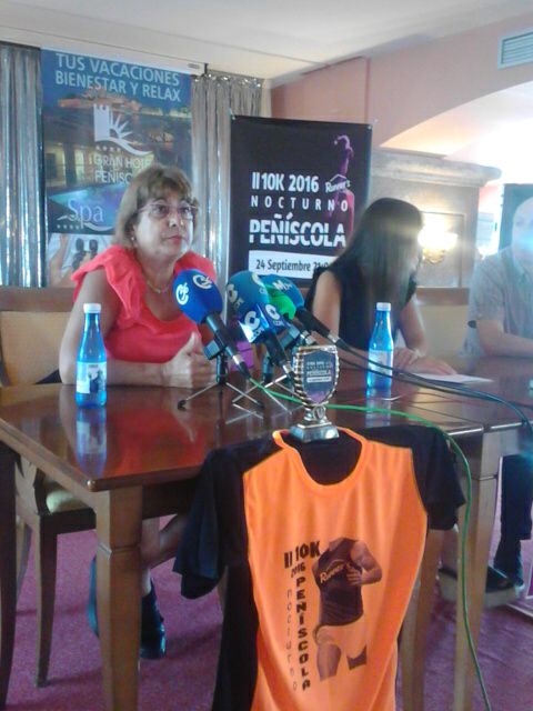 TEdeCastelln's tweet photo. Instantáneas de rueda de prensa en Peñíscola ayer presentando la carrera  solidaria del próximo sábado 24 de septiembre. ¡Os esperamos! :) https://t.co/LE0iz637Re