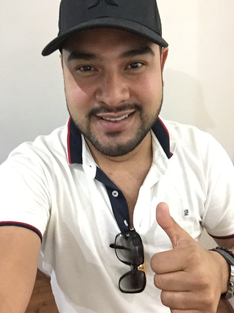 Alan_ms11's tweet photo. Andamos bien chambeadores en la oficna ✌🏻️😀 https://t.co/fibvwuuJyw