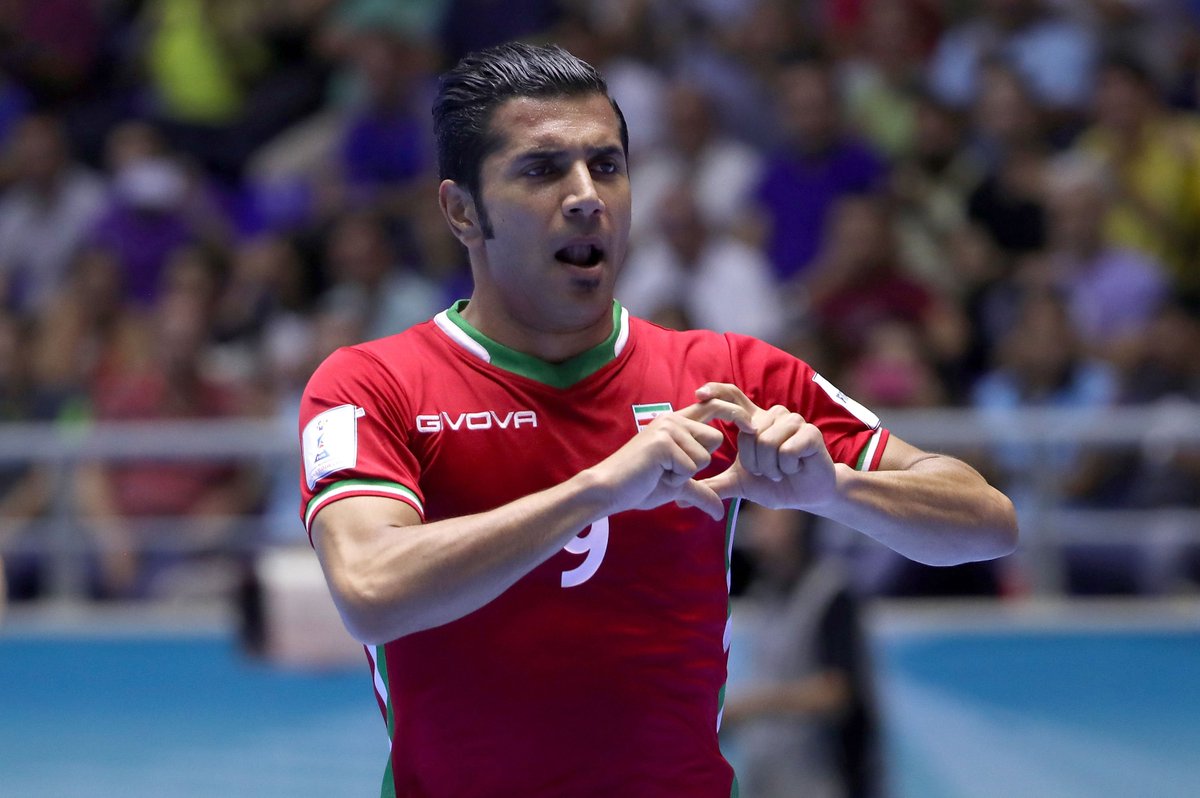 FIFAcom's tweet photo. LAST NIGHT AT #FIFAFutsal2016🇨🇴
Miss the drama as 🇮🇷, 🇪🇸 &amp; 🇵🇹 progressed, while 🇧🇷 bowed out? Catch up here!
https://t.co/vHnNHQEsJo https://t.co/ac9DYYP1tI