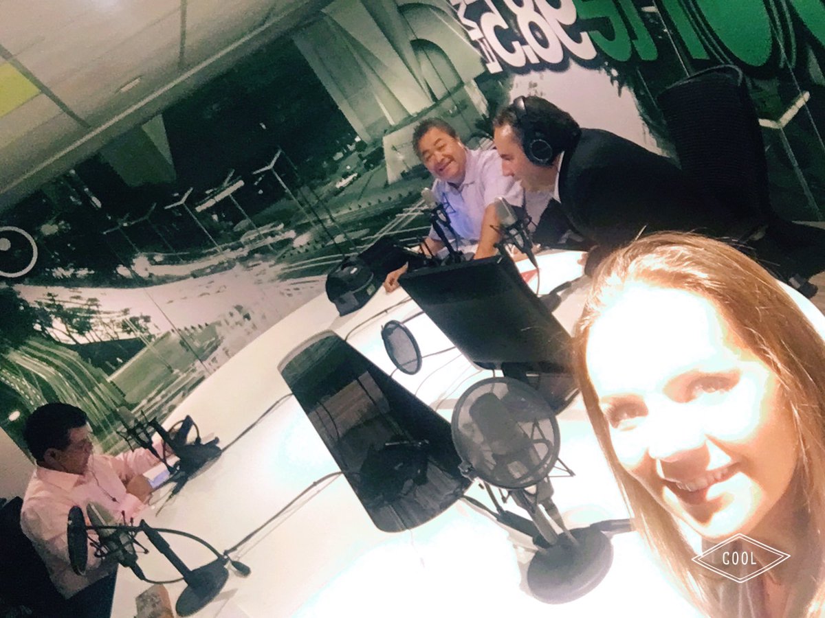 tinkercantu's tweet photo. Un gustazo saludarles como siempre!! @reporteronte1 @Reporte98_5 @eddyfasten @estarc62 #radio #trabajo #Amigablemente #noticias #genial https://t.co/VAjCPBkT78
