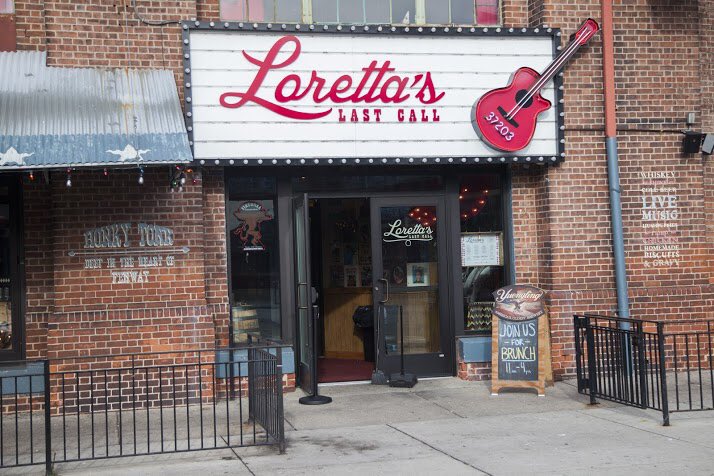 ElTourEvents's tweet photo. Drink To Fall Bar Crawl - Stop #3 - @LorettasTweetin - Oct 15th - https://t.co/htSlVYSjFh #barcrawl #eltourevents #drinktofall #DTF https://t.co/AWV4cX9WPP