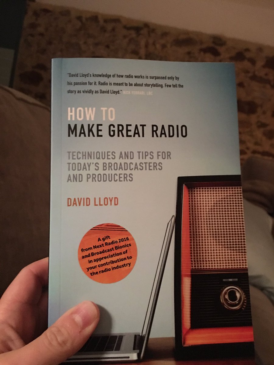 dundonradio's tweet image. I'm curled up in a big dressing gown with a good book. Feels like the #firstdayofautum @DavidLloydRADIO