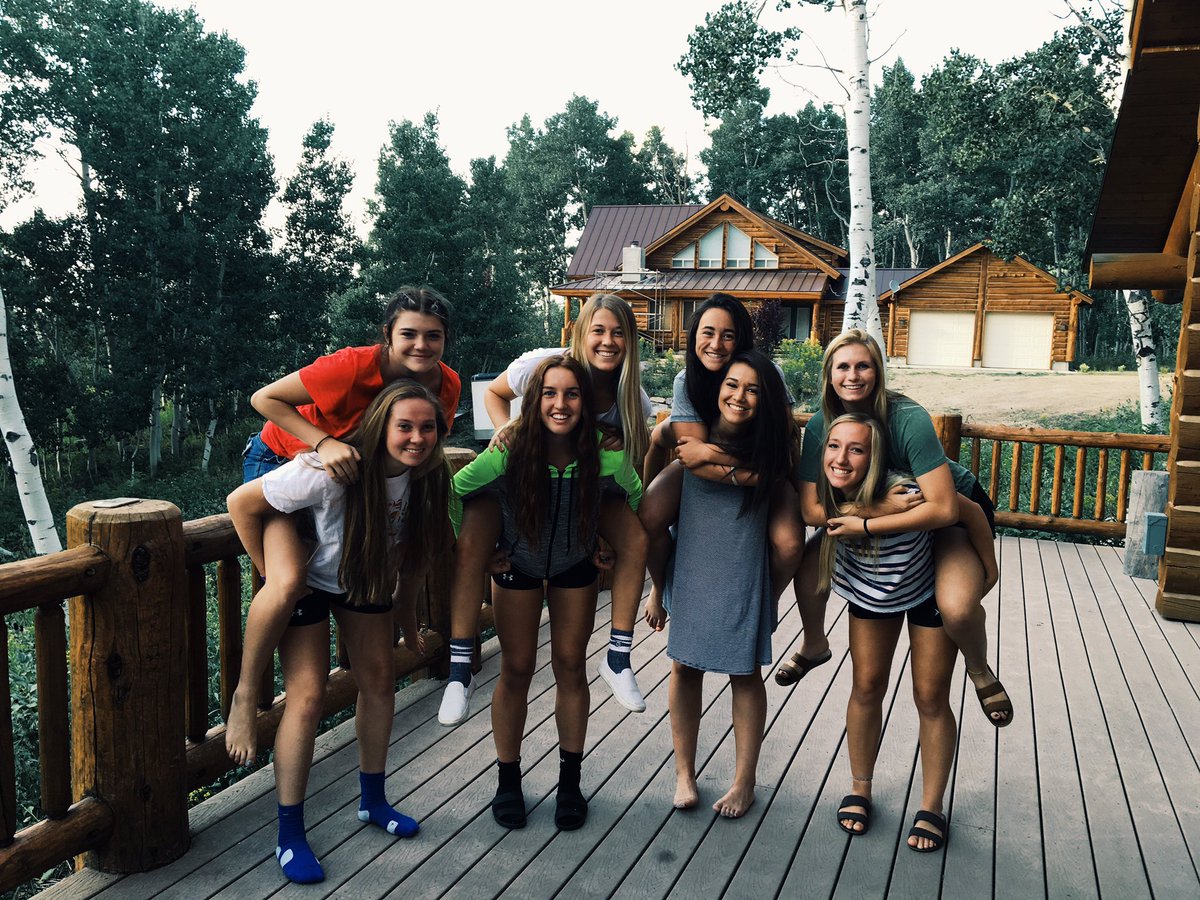 timpviewsoccer's tweet photo. SENIOR NIGHT!!!!! TIMPVIEW AT 6!!!!!COME!!!!! https://t.co/3f4gNbnUip