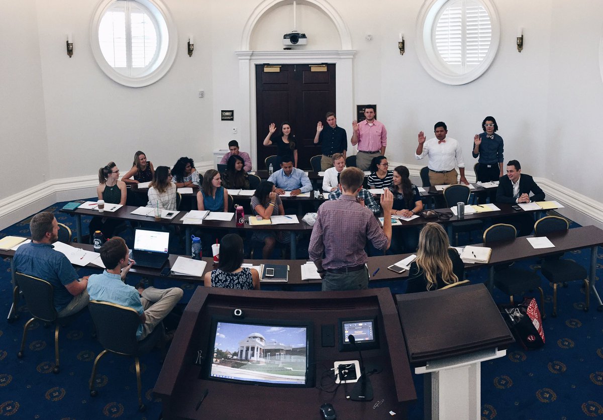 DBUstugov's tweet photo. Wow, just swore in 5 incredible leaders into our senate today. And we had our meeting in the Dome Room. Whata day for SGA. 🇺🇸 https://t.co/2paXGf5jN2
