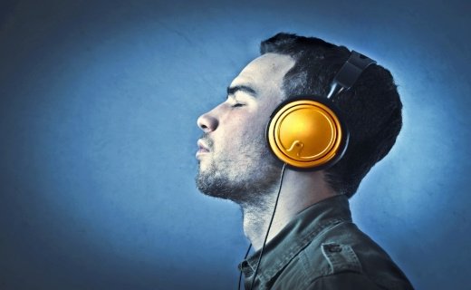 virginiechelles's tweet photo. In the future, we’ll shop for shoes and stream songs at the same time
https://t.co/1Xm4kgoWCM #musicstreaming #brand https://t.co/kJLc62qblV
