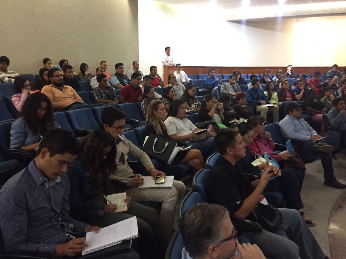 SWSanLuis's tweet photo. ¡¡ Que nunca se pierda en San Luis esa bonita costumbre de #emprender !! #swslp #startupweek https://t.co/g7zEzo47M1