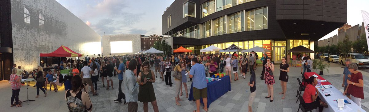 AllysonMace's tweet photo. Amazing turnout at #tacorita @stlpublicradio @SAUCEmag #publicmediacommons https://t.co/yAm77MmH0L