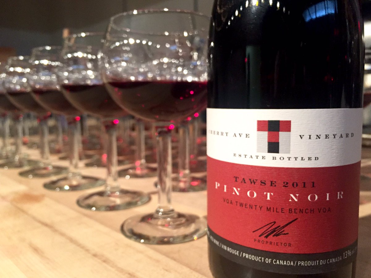 <a href="/ThreeRidgesFarm/">Three Ridges Farm</a> Duck Breast &amp; 2011 Cherry Avenue Pinot Noir #TawseHarvestDinner <a href="/Tawse_Winery/">Tawse Winery</a> <a href="/ontariowines/">Ontario Wines</a> @OntarioCulinary @jamies_cellar