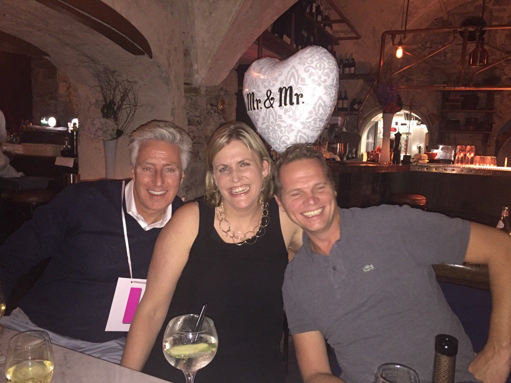 libbykeeling's tweet photo. #mr&amp;mr ... Efmp big wedding countdown @FMIHeadOffice @EFMPFM https://t.co/85y5PhdsuP