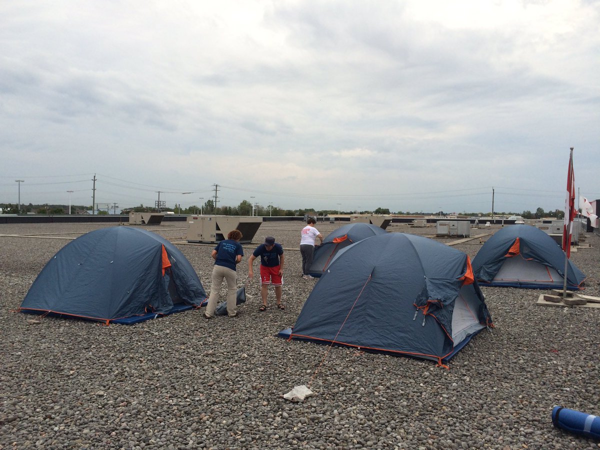 IEWeldonSS's tweet photo. Weldon staff set up for their camp out on top of @CanadianTire for @TerryFoxCanada. Big thanks to @KLFireRescue. Students tagging out front. https://t.co/ts9zOyr8xv