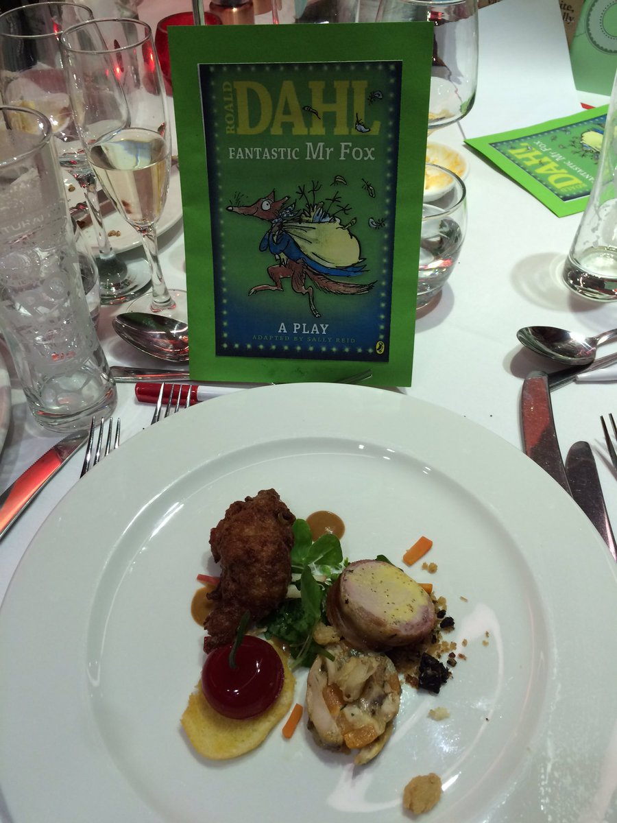 #sheffskitchen what a night! Big up fantastic chefs <a href="/jontheveggie/">Jon Tite</a> <a href="/leesimonmangles/">lee simon mangles</a> and our winner <a href="/castlebradway/">Castle Inn Bradway</a>